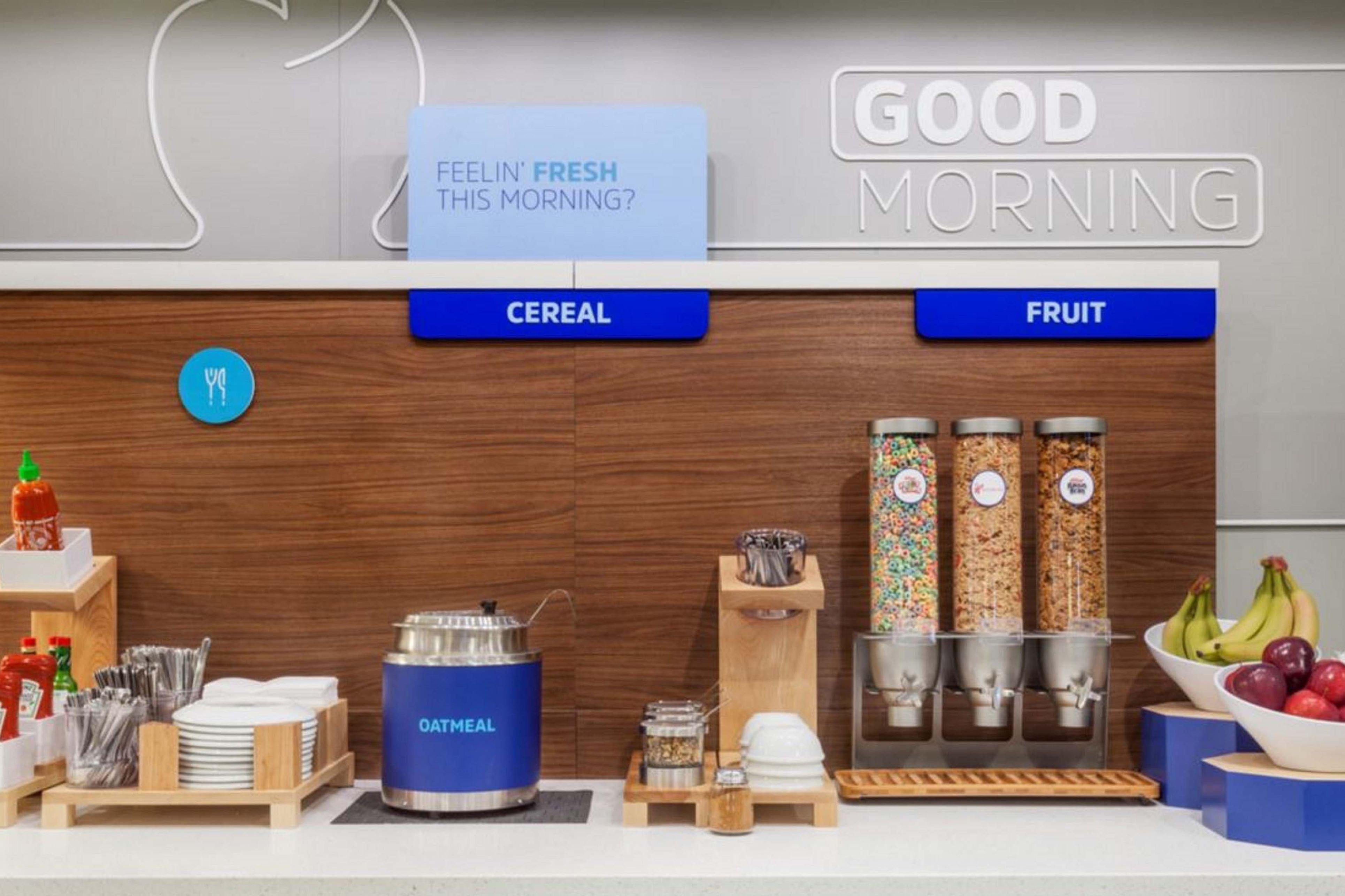 Holiday Inn Express And Suites Batavia By Ihg Ngoại thất bức ảnh