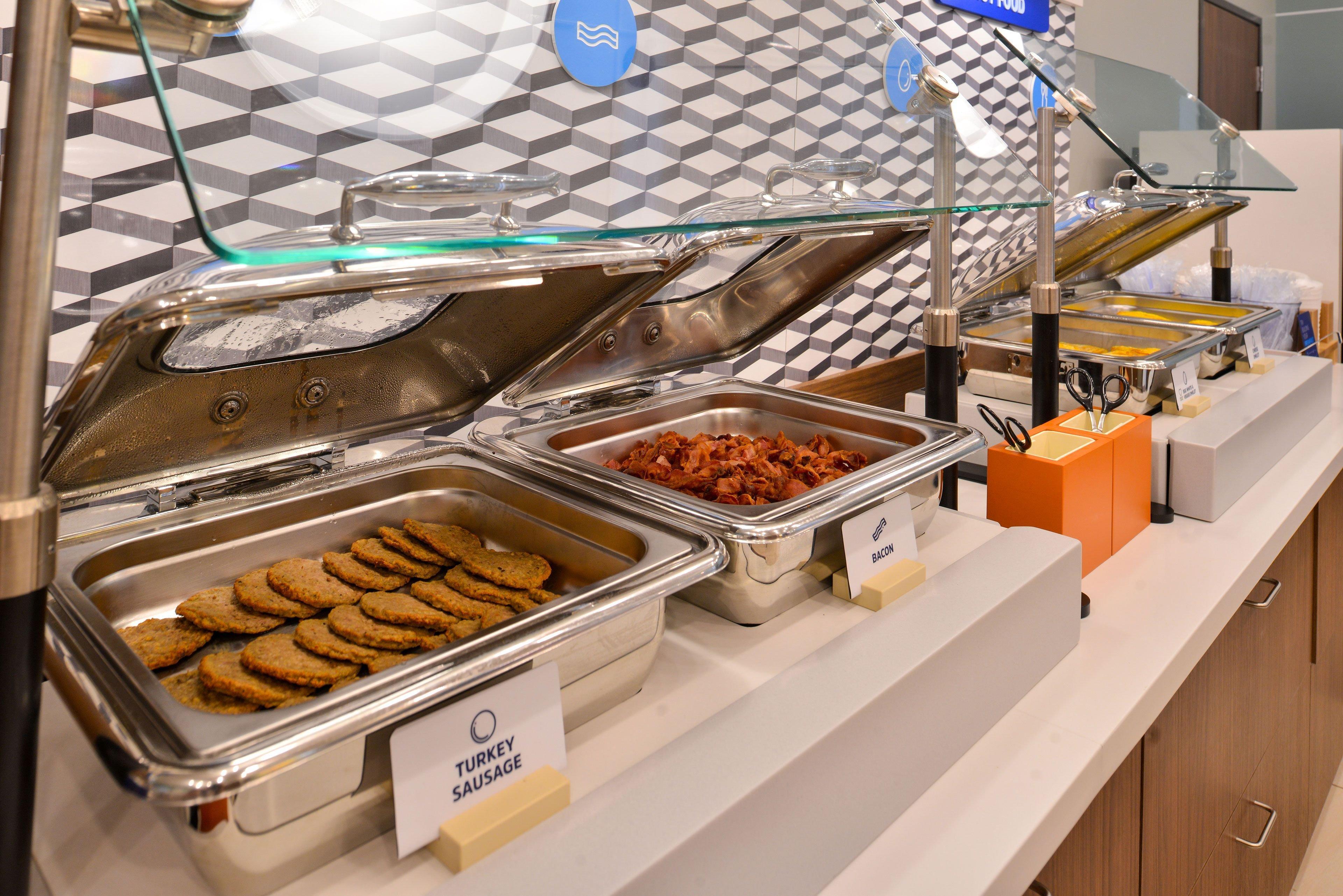 Holiday Inn Express And Suites Batavia By Ihg Ngoại thất bức ảnh